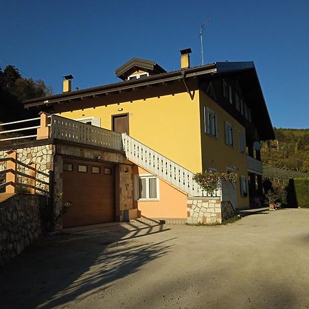 Agritur Casa Al Mulino Appartamenti Sanzeno Exterior foto
